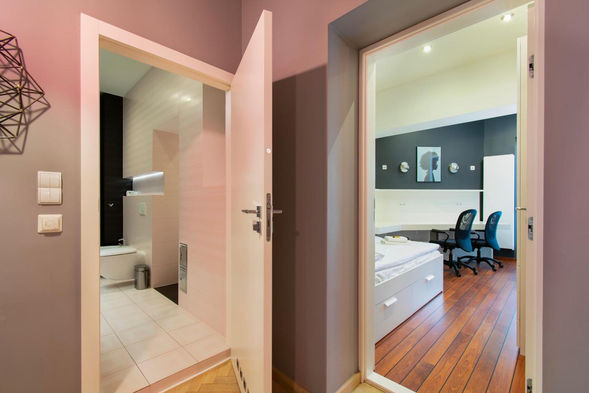 Spacious 3Br Apartment With Ac In Living Room, 2 Balconies Krakov Exteriér fotografie