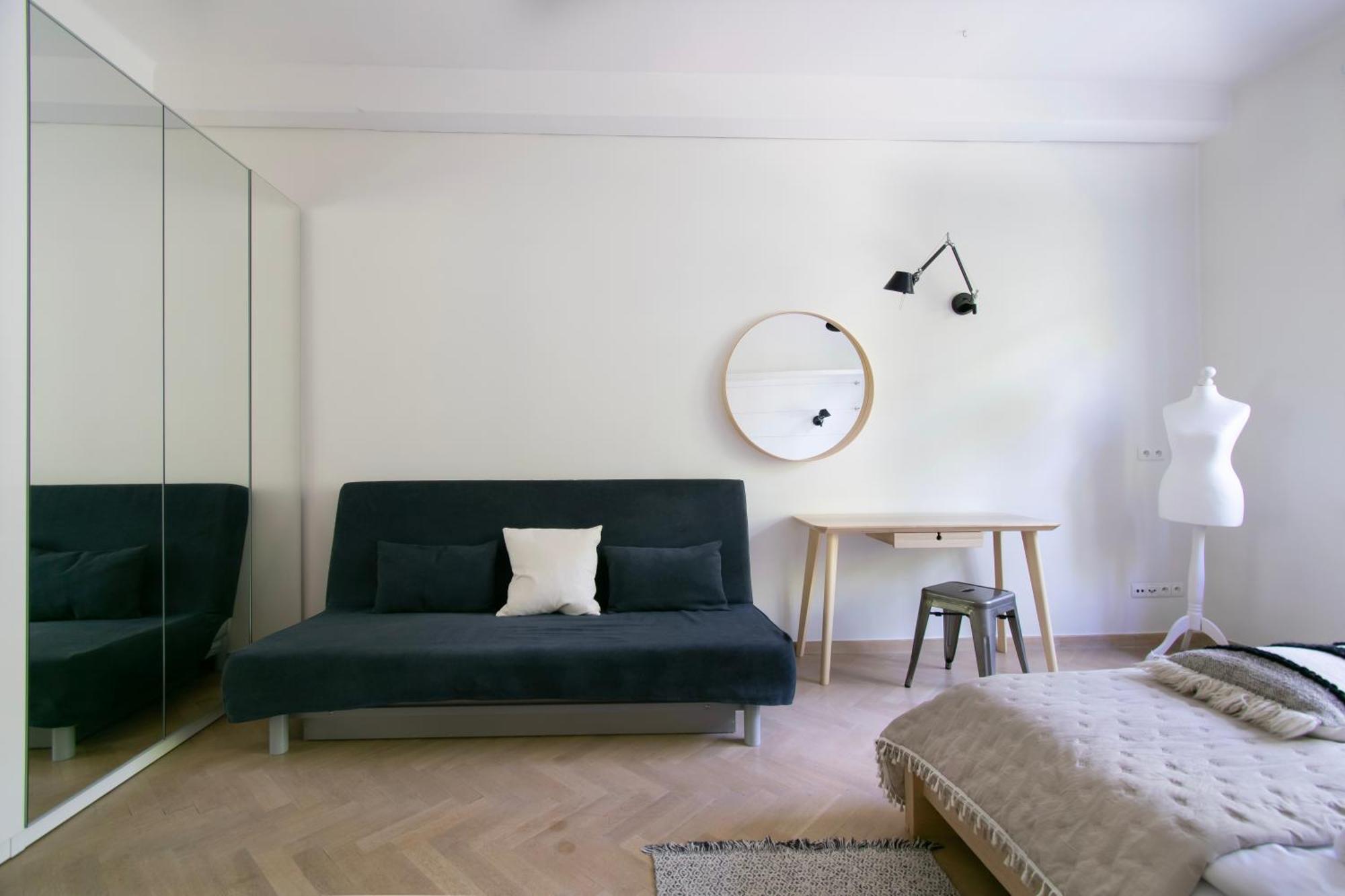 Spacious 3Br Apartment With Ac In Living Room, 2 Balconies Krakov Exteriér fotografie